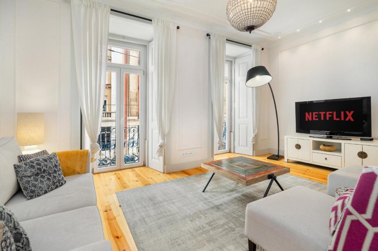 Whome Luxury Stay In Prime Location W/ Ac, Lift & Private Patio Lissabon Exterior foto