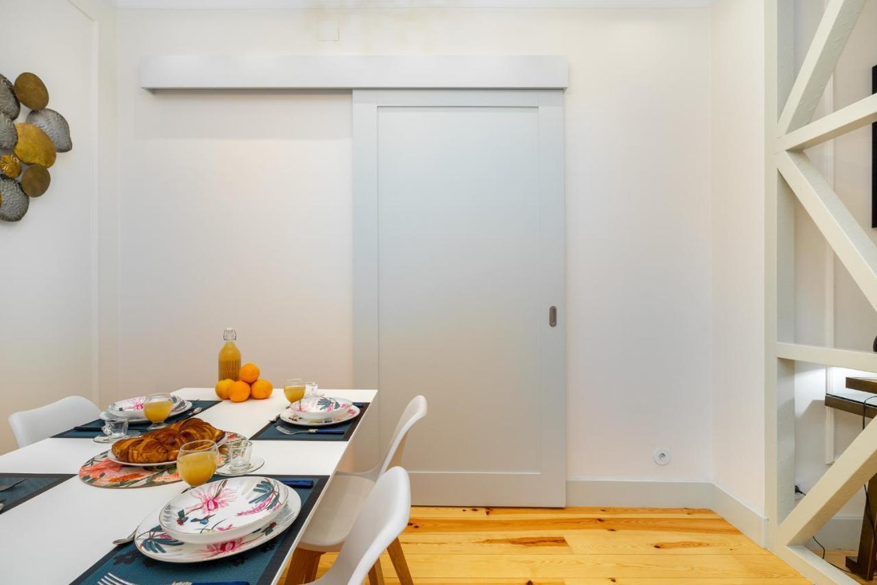 Whome Luxury Stay In Prime Location W/ Ac, Lift & Private Patio Lissabon Exterior foto