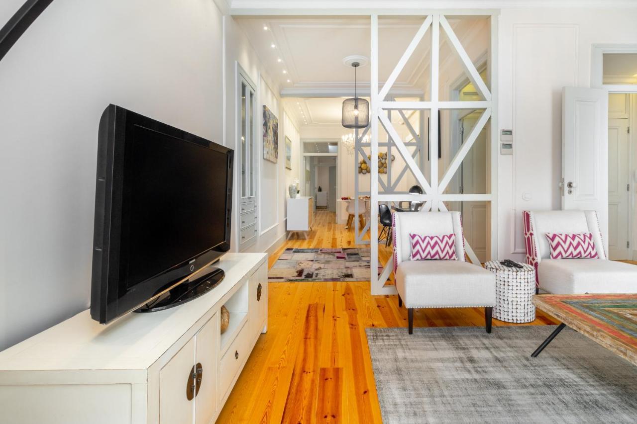 Whome Luxury Stay In Prime Location W/ Ac, Lift & Private Patio Lissabon Exterior foto