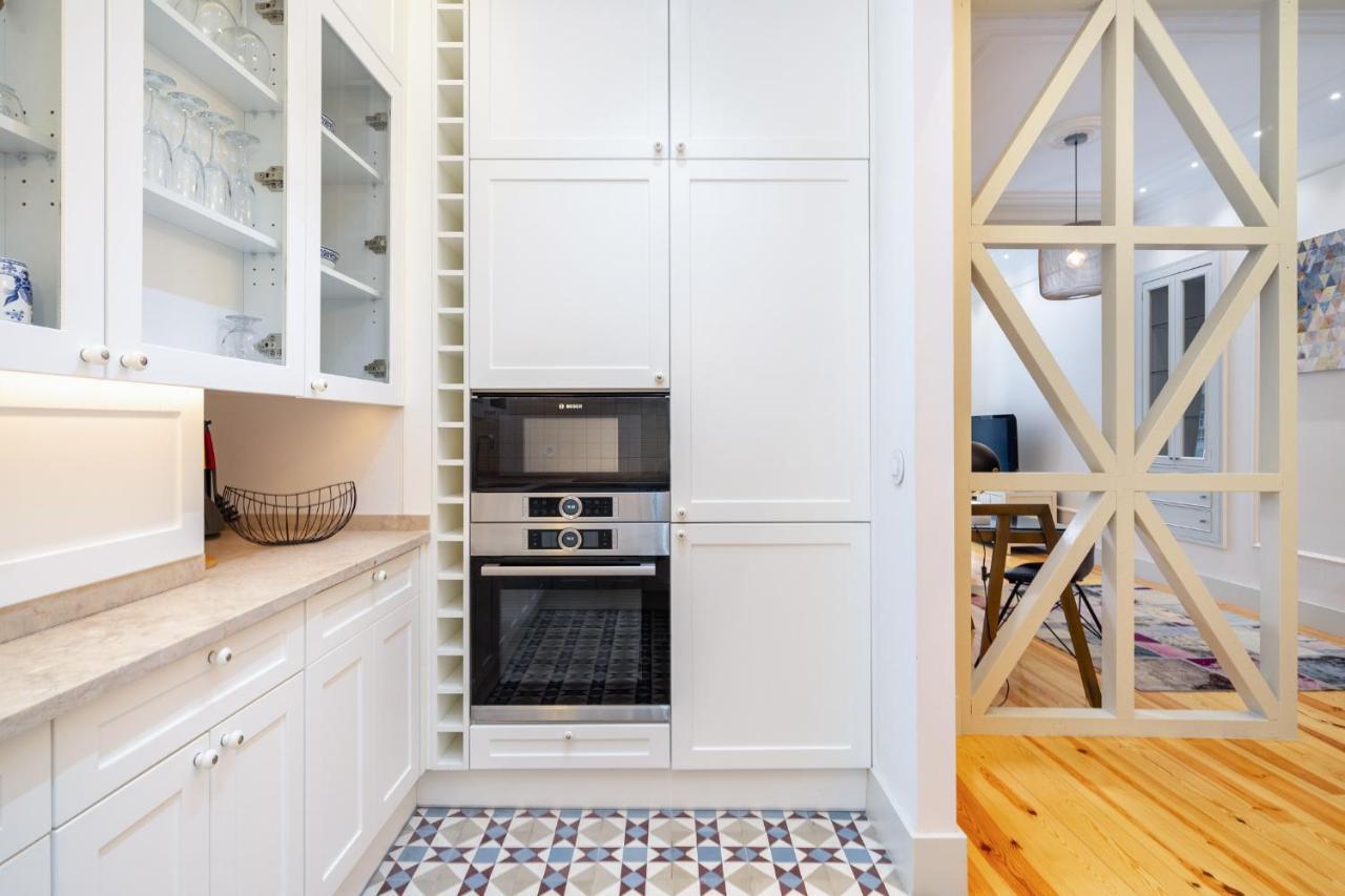 Whome Luxury Stay In Prime Location W/ Ac, Lift & Private Patio Lissabon Exterior foto